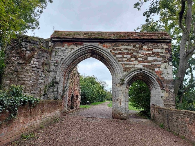 Description of first image